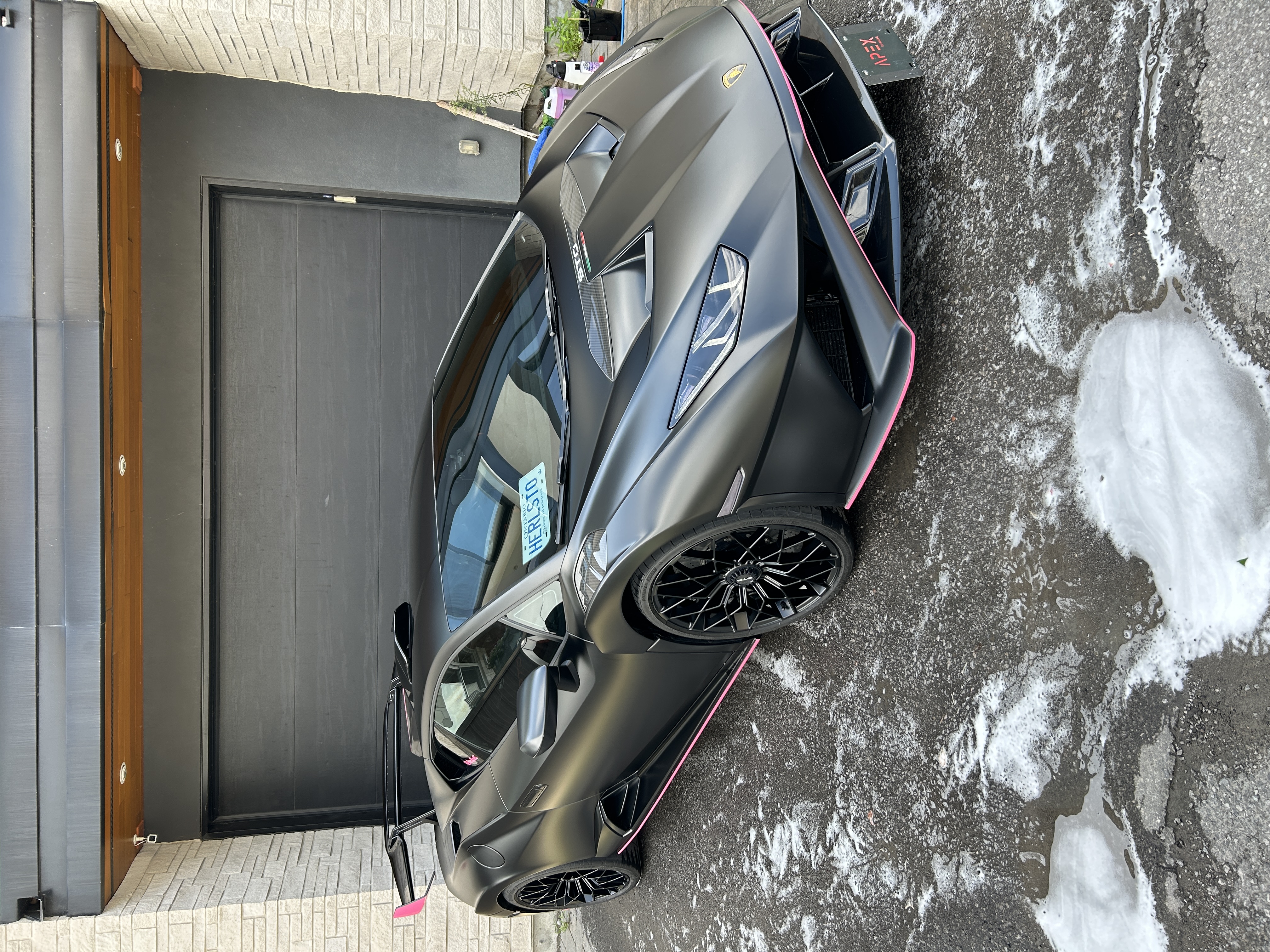 exterior car detailing Ottawa Lamborghini
