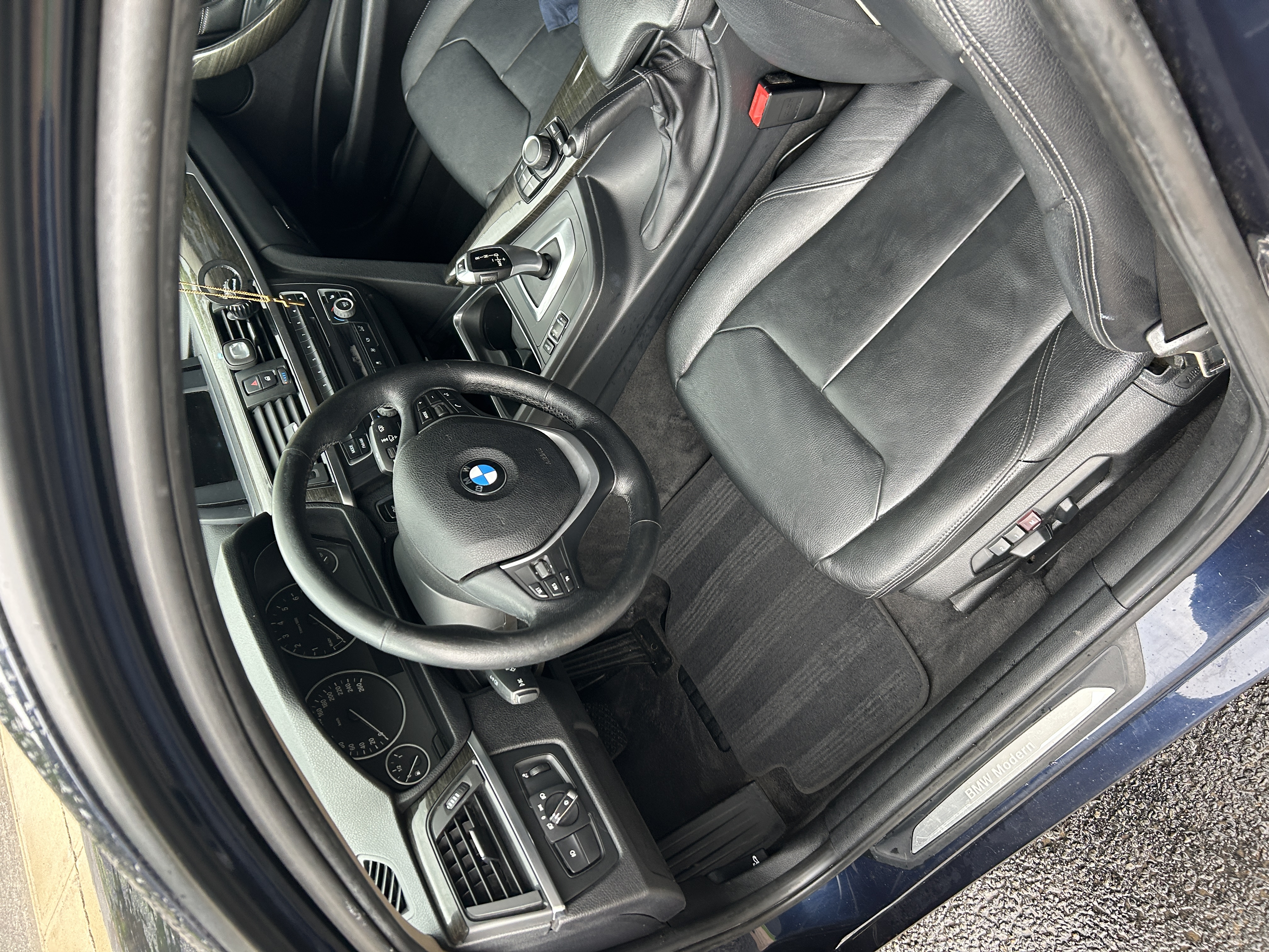 interior car detailing Ottawa after results